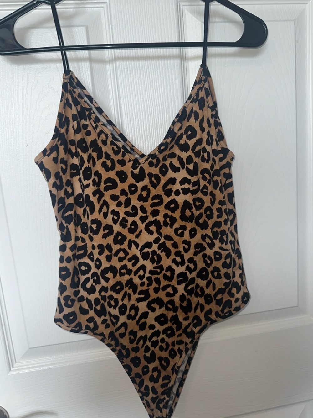 Forever 21 Leopard Print V-Neck Bodysuit - Brown & Black